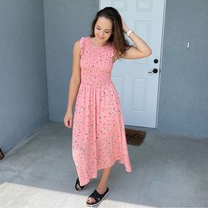 Floral Pink Ruffle Sleeve Maxi Dress / Size XS